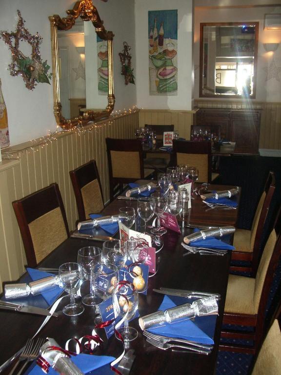 Berties Hotel Romsey Buitenkant foto